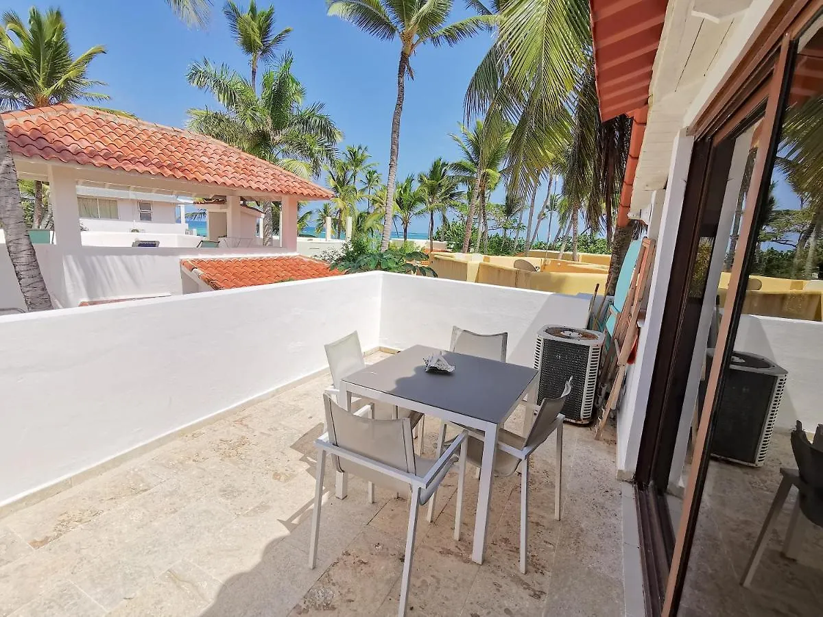 Increible Casa Con Terraza Con Vistas Al Mar En Primera Linea De Playa Cocina Wifi Bbq Tv Toallas Playa Villa Punta Cana Dominican Republic