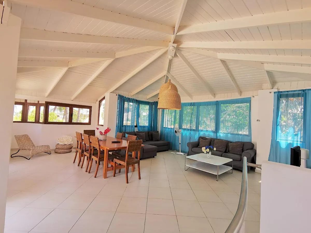 Increible Casa Con Terraza Con Vistas Al Mar En Primera Linea De Playa Cocina Wifi Bbq Tv Toallas Playa Villa Punta Cana Dominican Republic