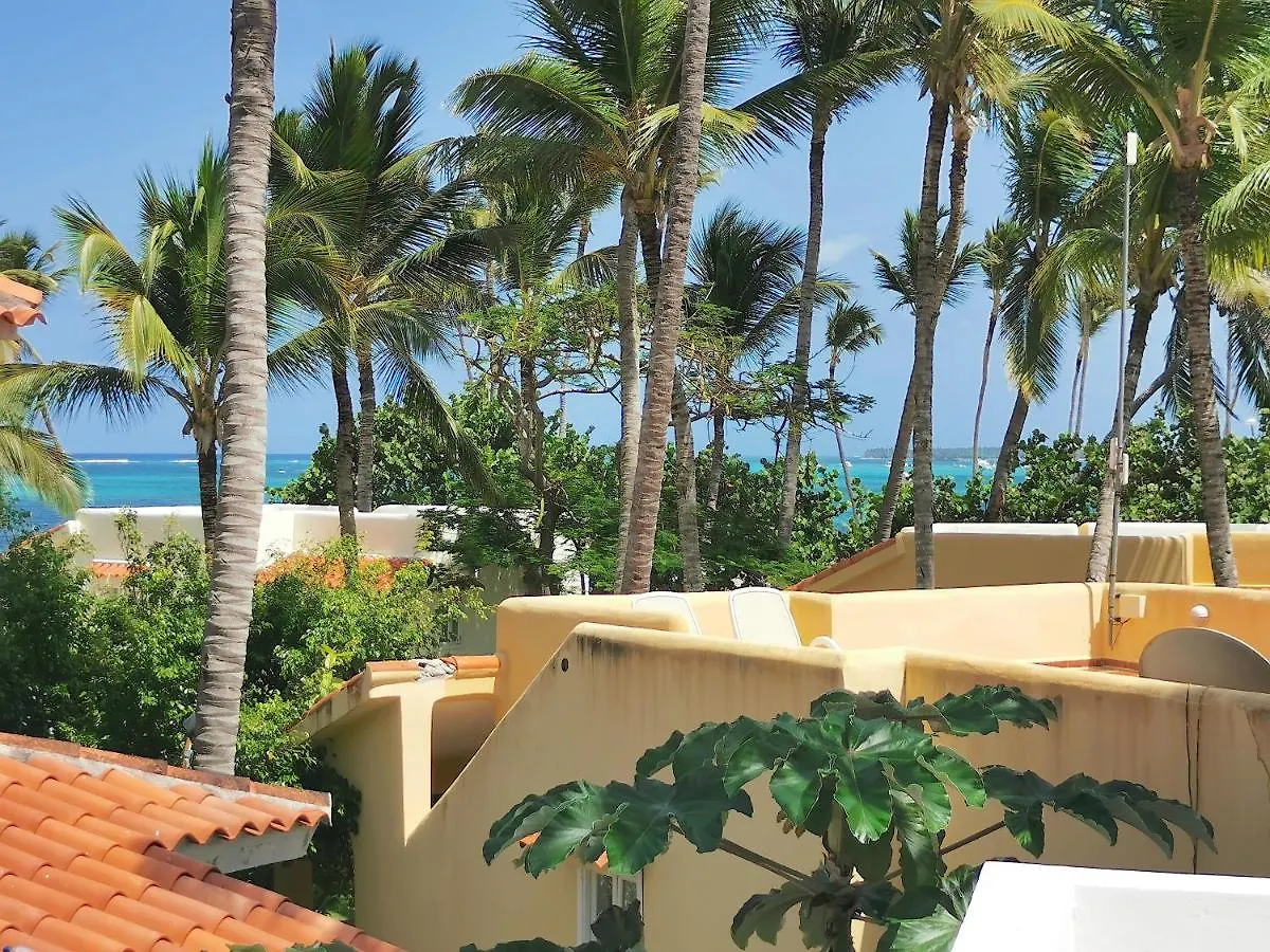 Increible Casa Con Terraza Con Vistas Al Mar En Primera Linea De Playa Cocina Wifi Bbq Tv Toallas Playa Villa Punta Cana
