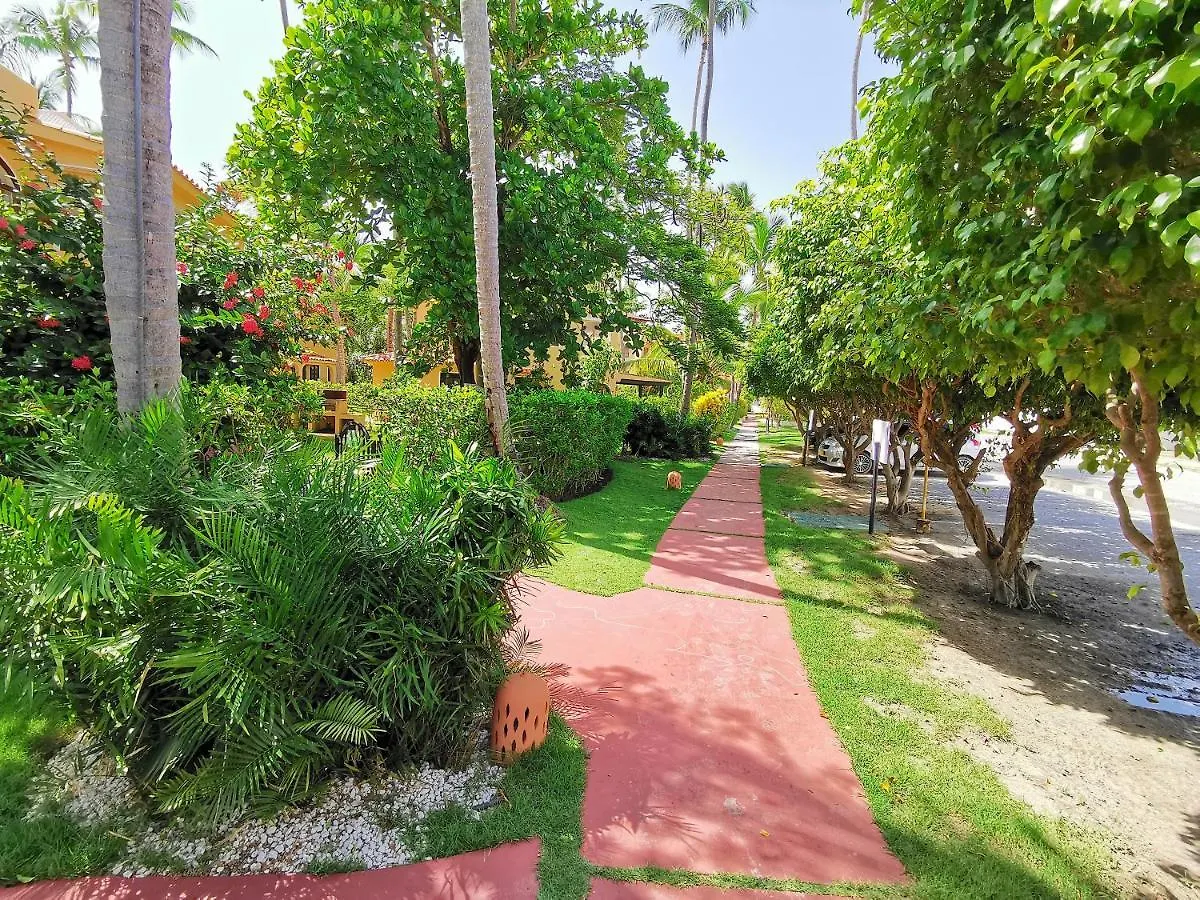 Increible Casa Con Terraza Con Vistas Al Mar En Primera Linea De Playa Cocina Wifi Bbq Tv Toallas Playa Villa Punta Cana